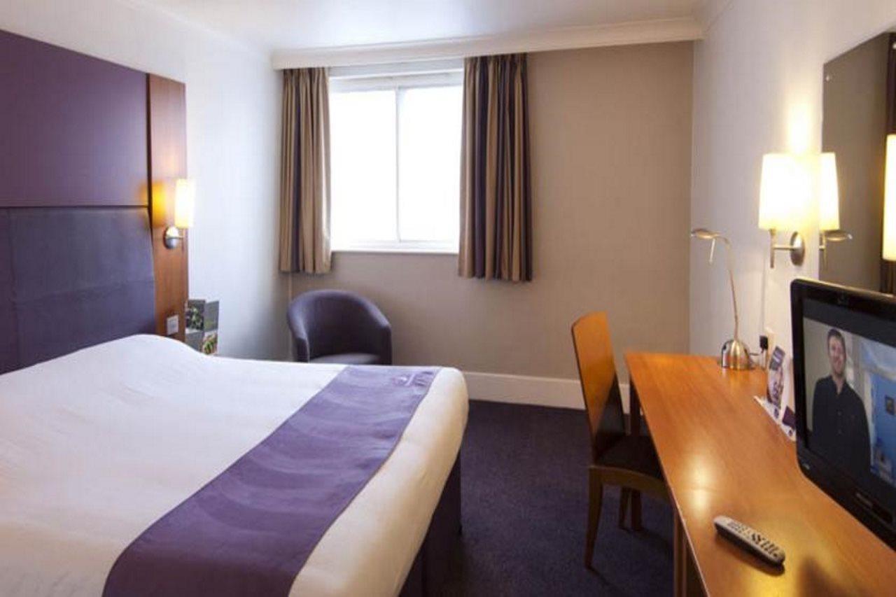Premier Inn Мелтон-Моубрей Екстер'єр фото